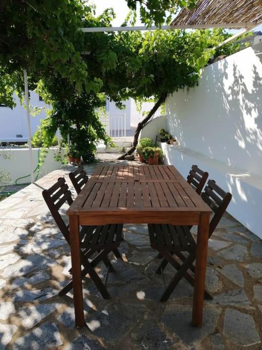 Вилла Casa Jardin. Vivienda Rural En Zona Tranquila. Лукайнена-де-лас-Торрес Экстерьер фото
